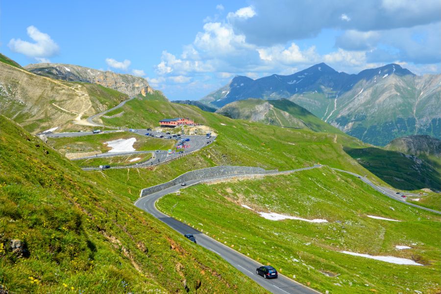 Your Guide to Picking the Best Car for Exploring Austria in Comfort and Style